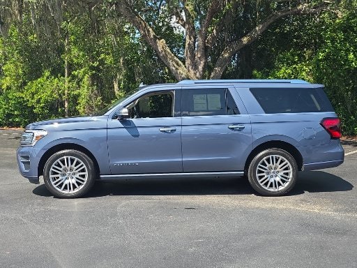 Certified 2022 Ford Expedition Max Platinum RWD image 3
