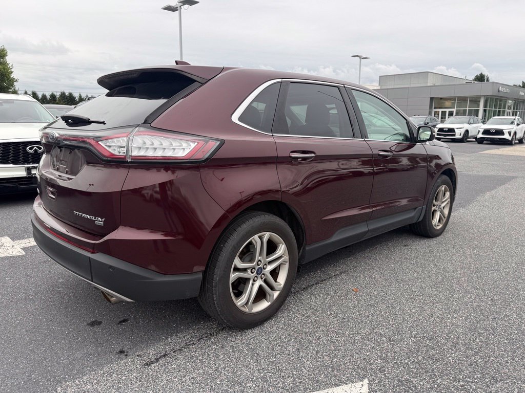 Used 2017 Ford Edge Titanium w/ Technology Package AWD/4WD image 13