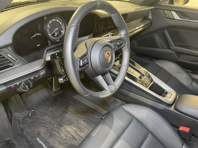 Certified 2023 Porsche 911 Carrera RWD image 4