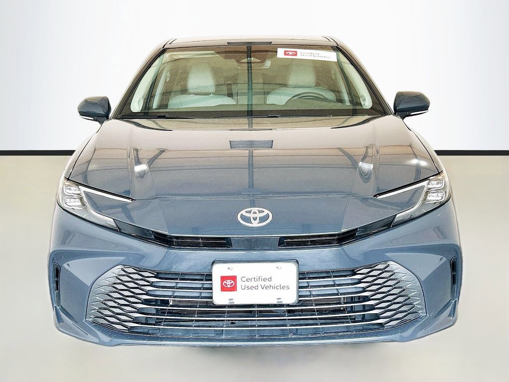Used 2025 Toyota Camry XLE w/ Premium Package FWD image 2