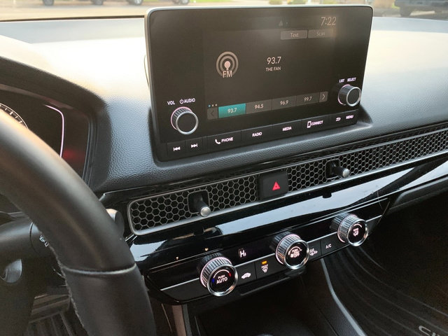 Used 2025 Honda Civic Sport image 26