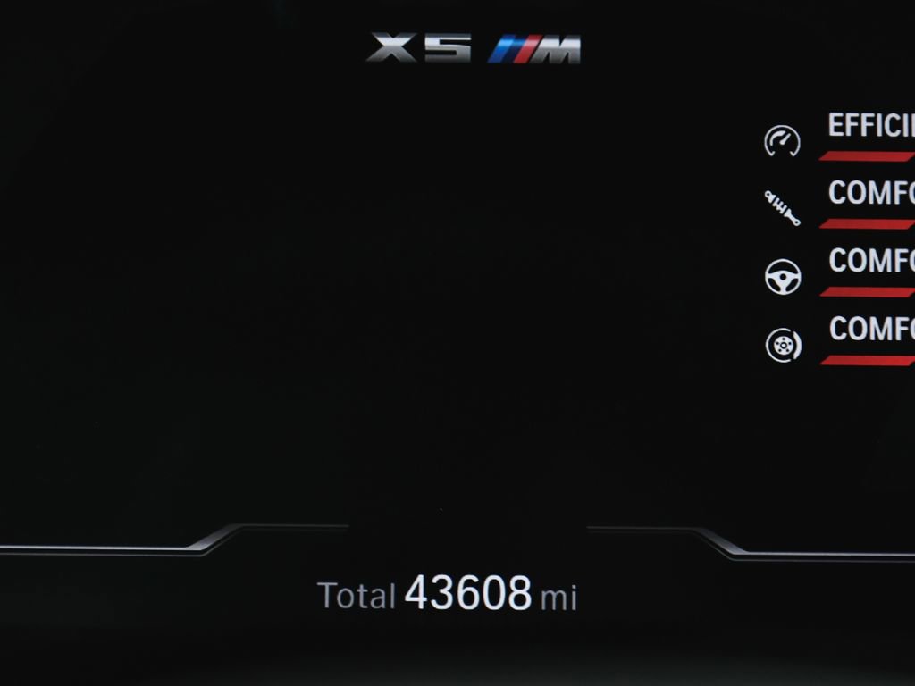Used 2022 BMW X5 M w/ Competition Package image 24
