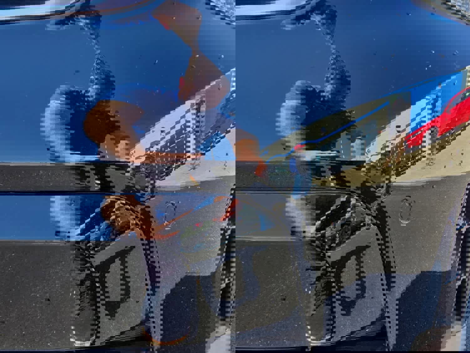 Used 2024 Kia Sorento S image 11