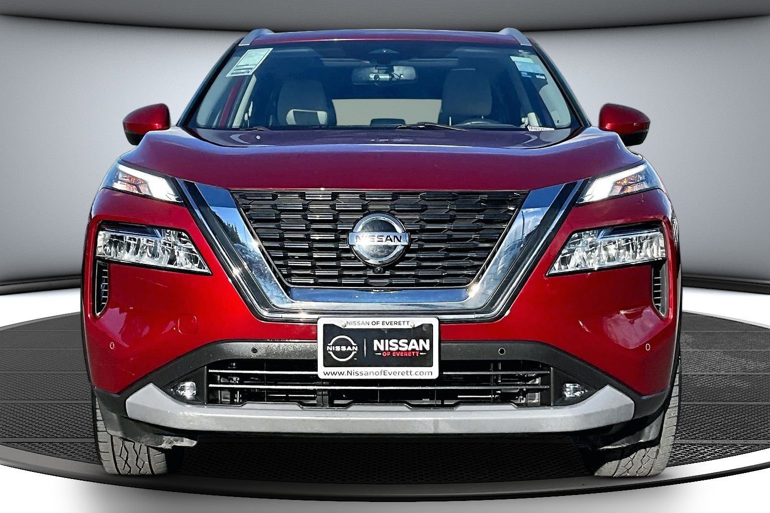 Used 2021 Nissan Rogue SL w/ Premium Package image 2