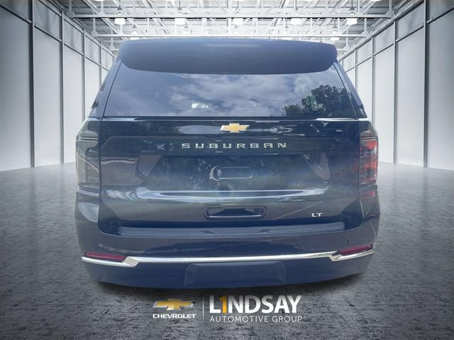Certified 2026 Chevrolet Suburban LT w/ Comfort Package AWD/4WD image 7