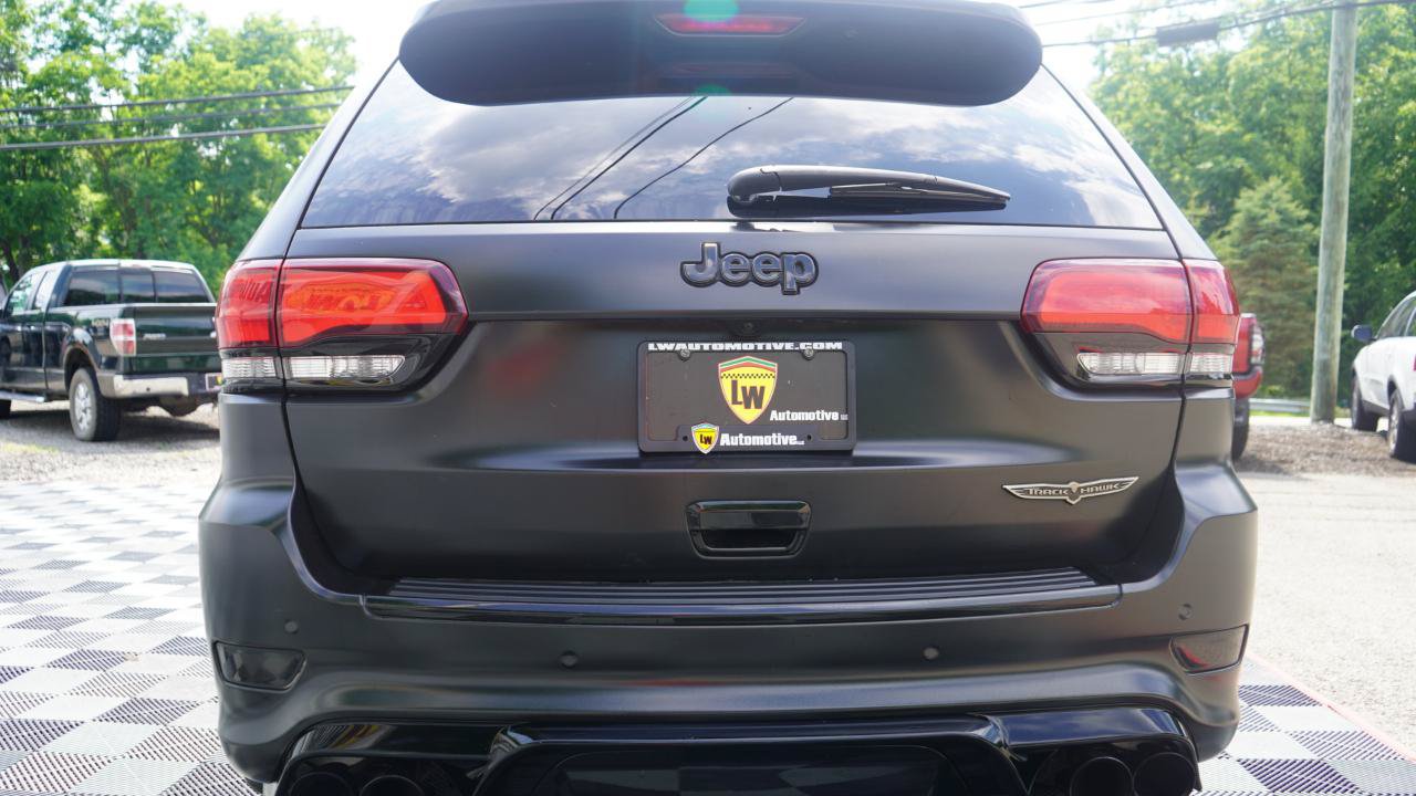 Used 2018 Jeep Grand Cherokee Trackhawk AWD/4WD image 21