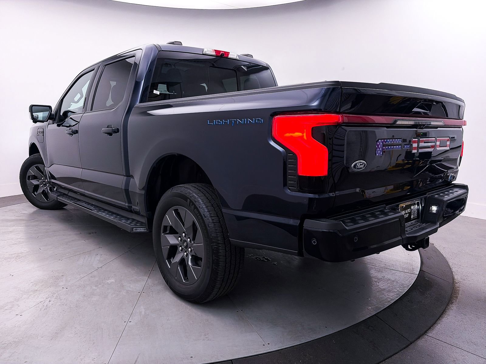 Used 2023 Ford F150 Lightning Lariat w/ Equipment Group 511A High image 2