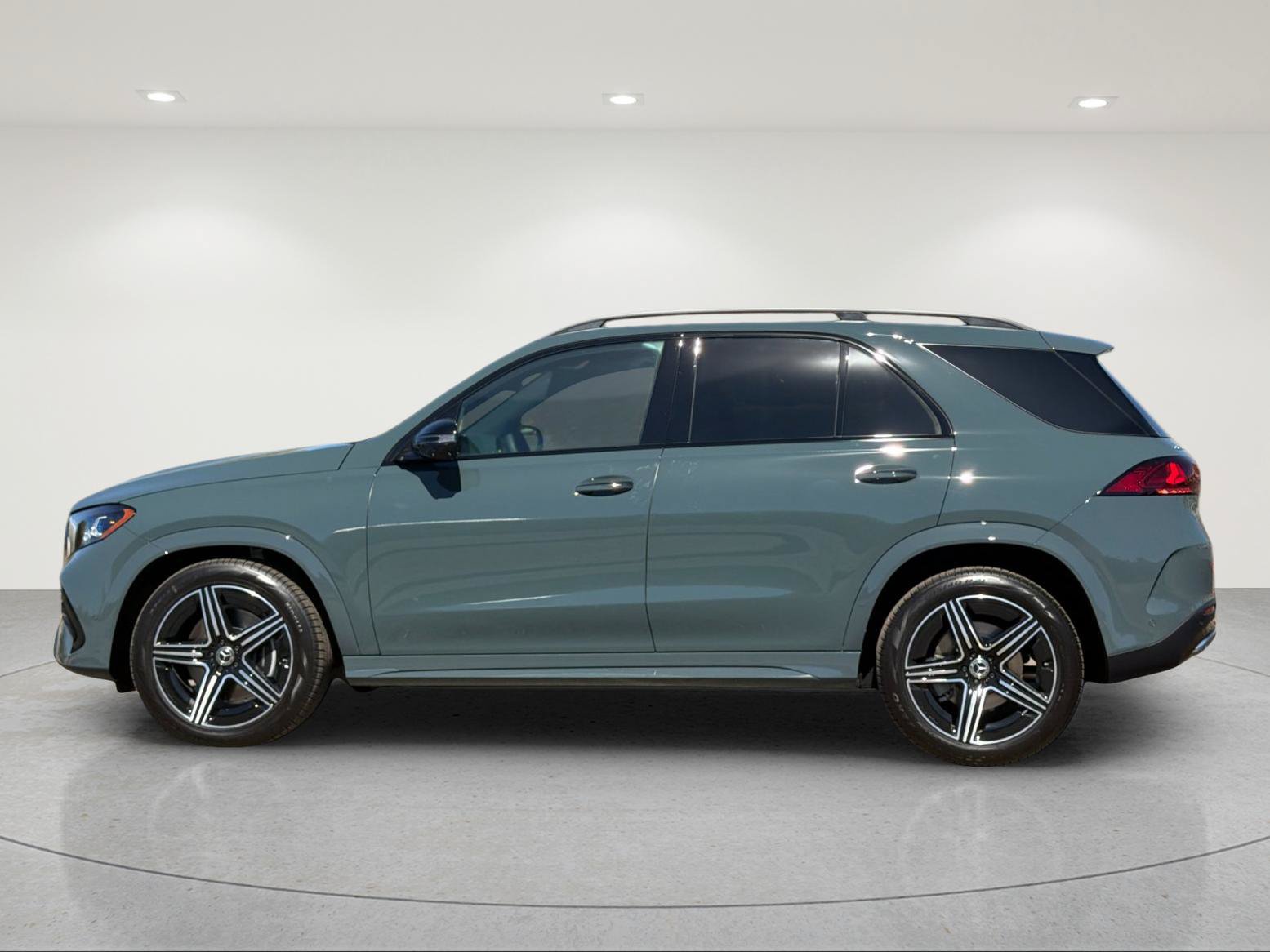 New 2027 Mercedes-Benz GLE 350 4MATIC image 2