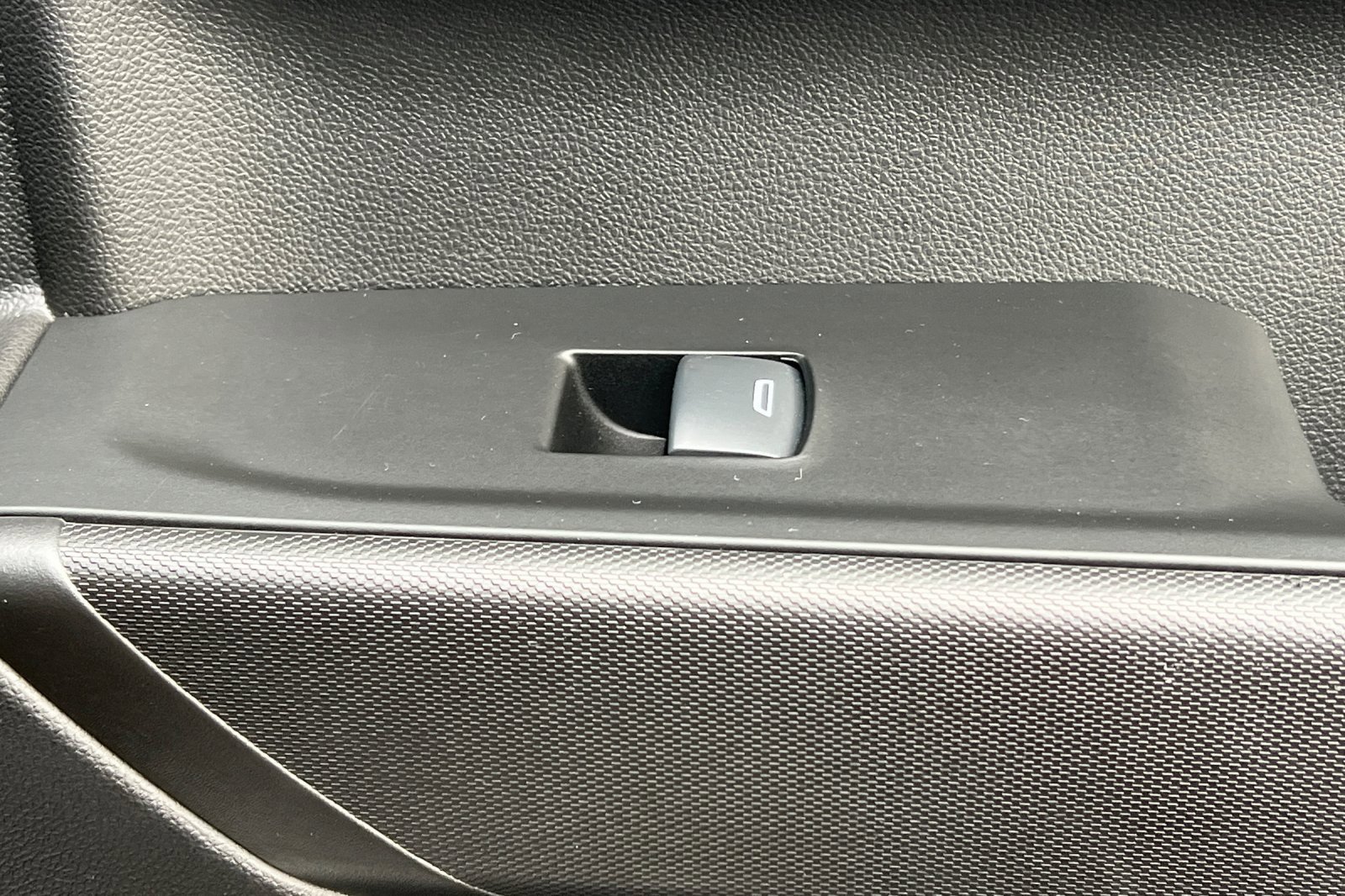 Used 2025 Chevrolet Silverado 1500 Custom w/ Rally Edition image 22