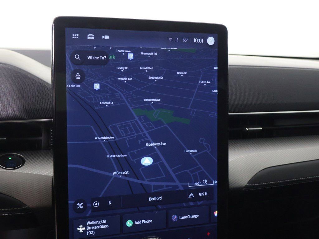 Used 2023 Ford Mustang Mach-E Select image 43