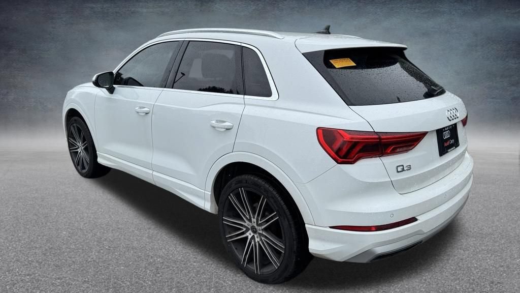 Used 2021 Audi Q3 2.0T Premium w/ Convenience Package AWD/4WD image 11