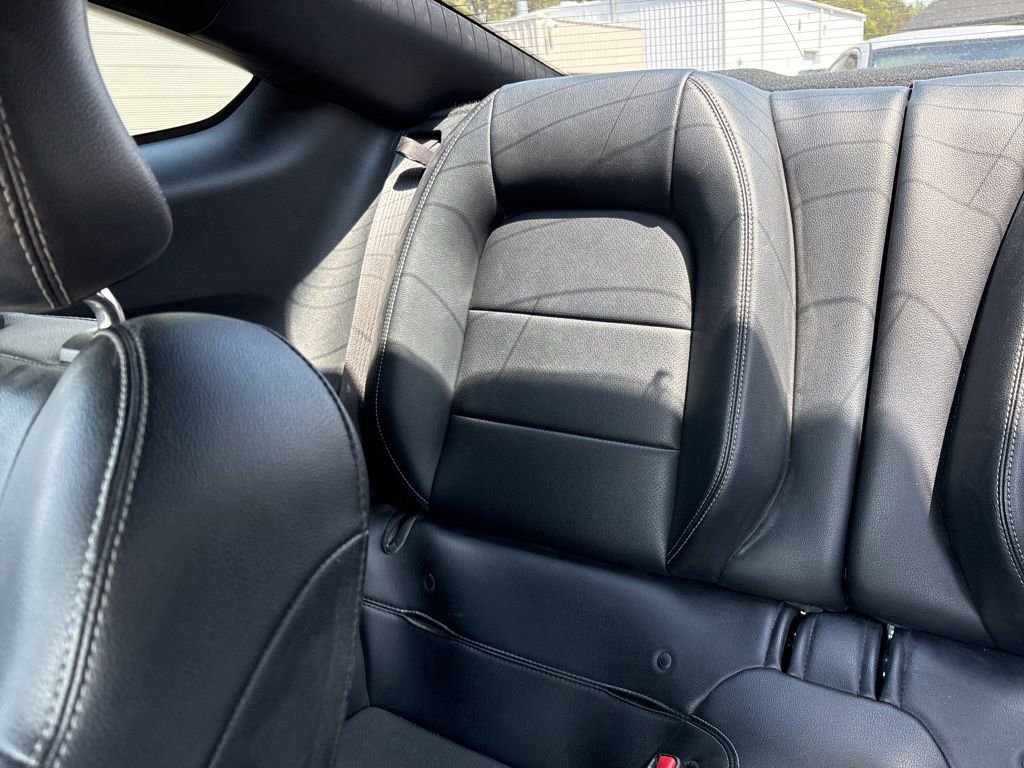 Used 2016 Ford Mustang GT Premium w/ Equipment Group 401A RWD image 12