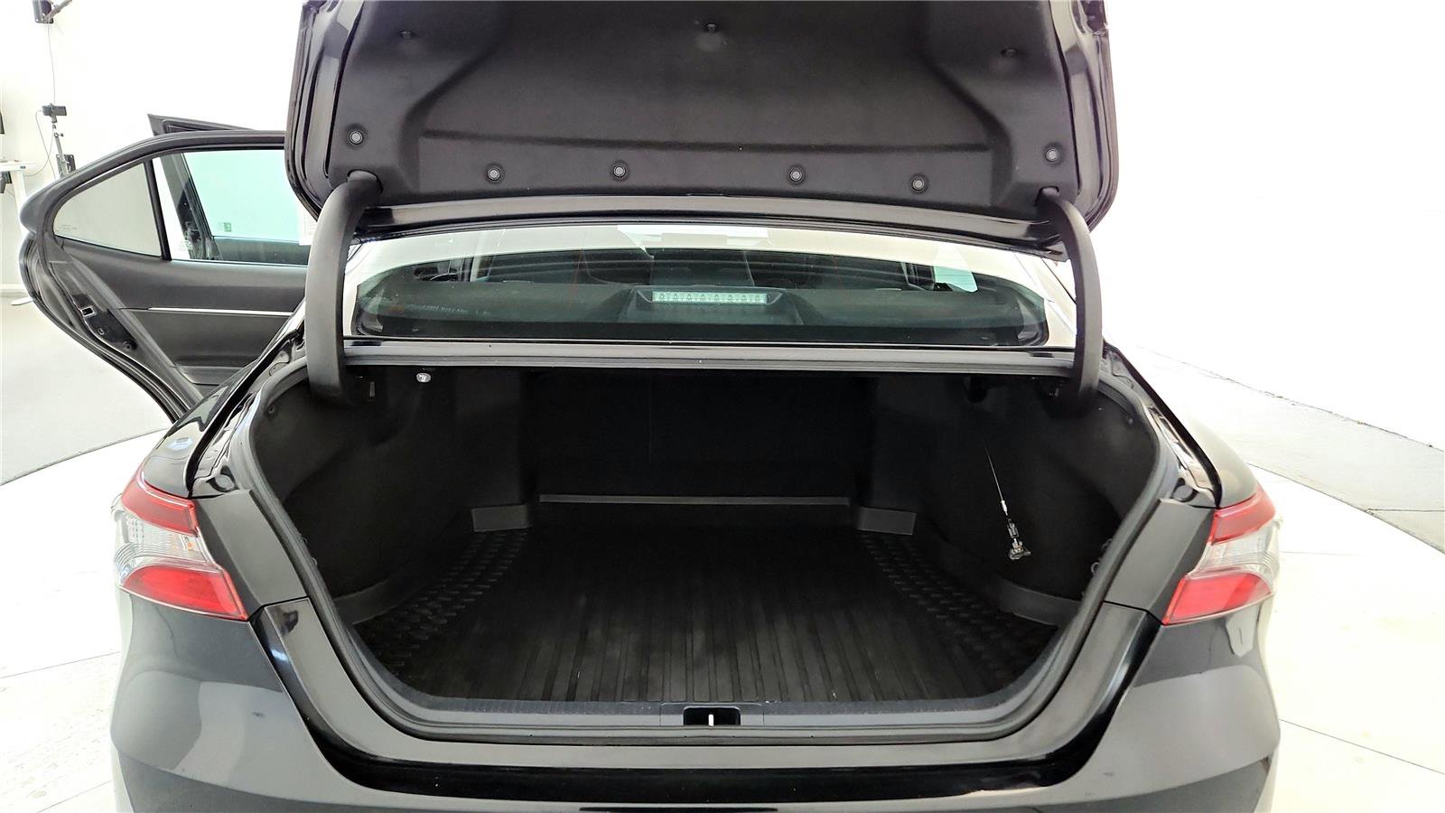 Certified 2022 Toyota Camry LE w/ Cold Weather Package image 20