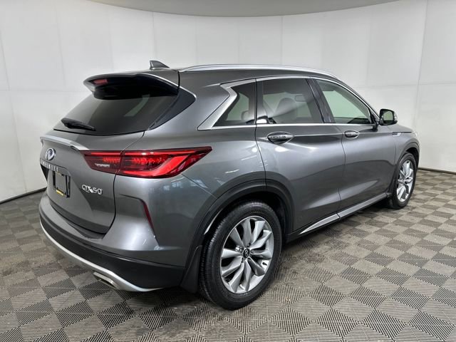 Used 2022 INFINITI QX50 Luxe image 3