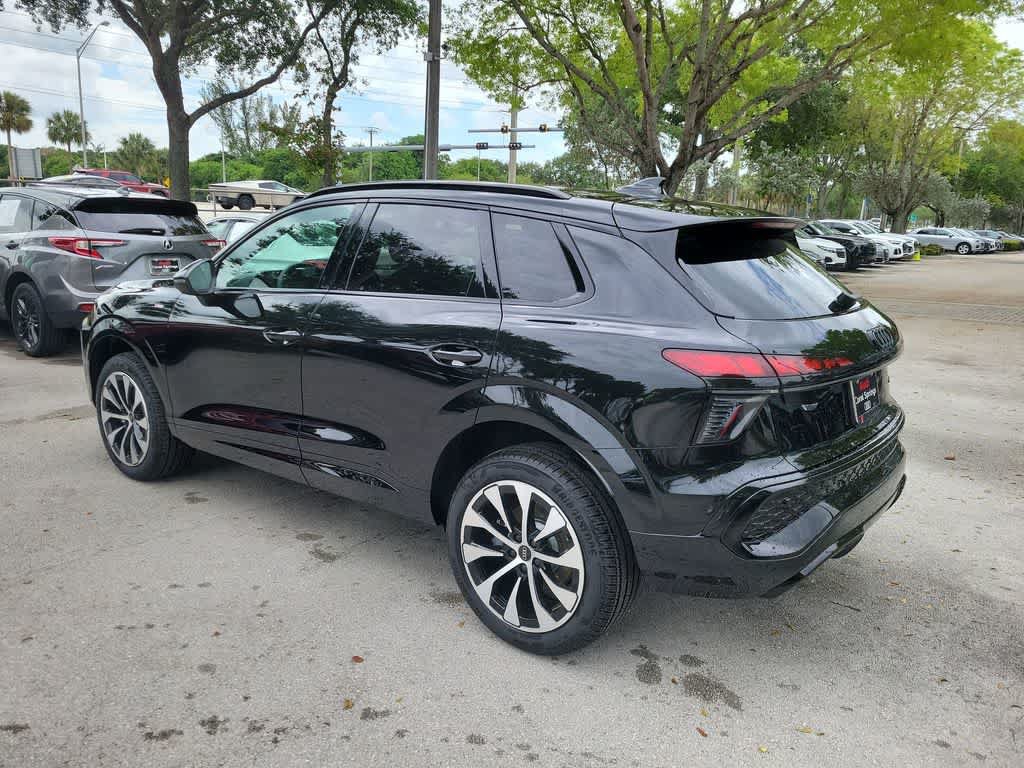 New 2026 Audi Q3 quattro 2.0T AWD/4WD image 6