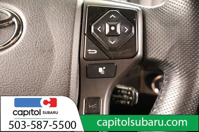 Used 2022 Toyota Tacoma TRD Off-Road w/ Technology Package AWD/4WD image 19