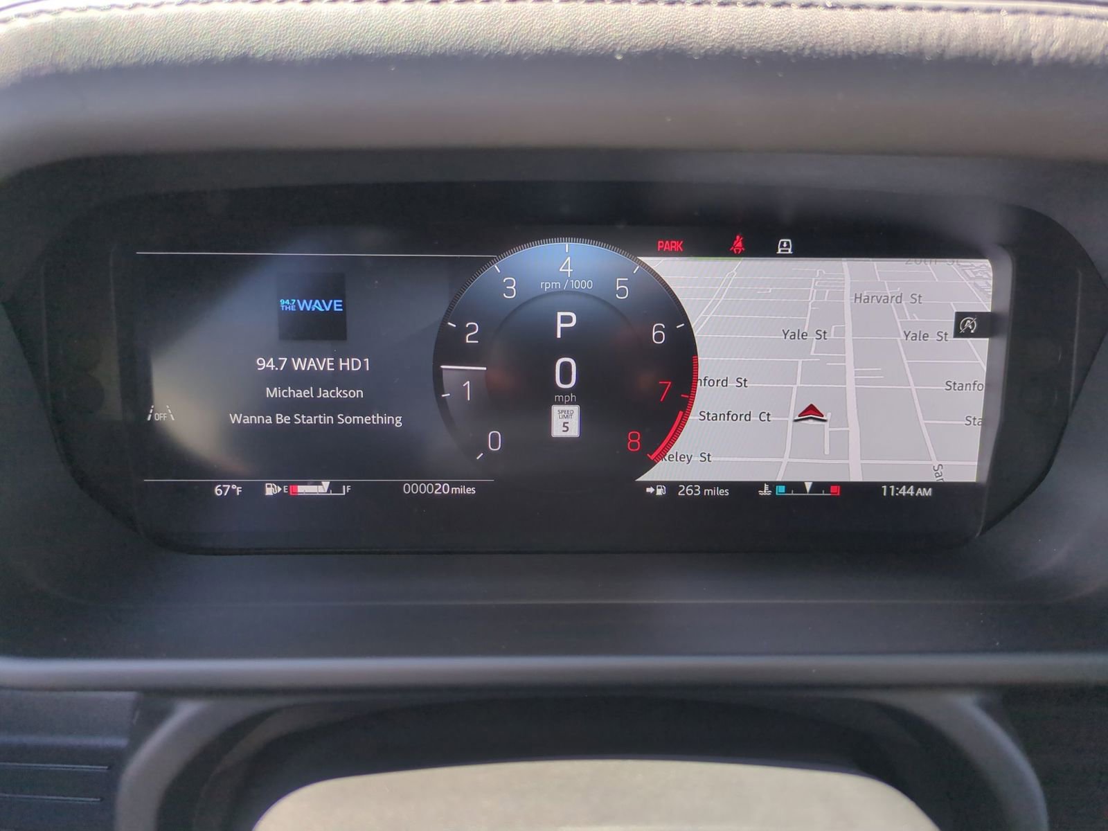 New 2026 Land Rover Defender 110 OCTA image 18