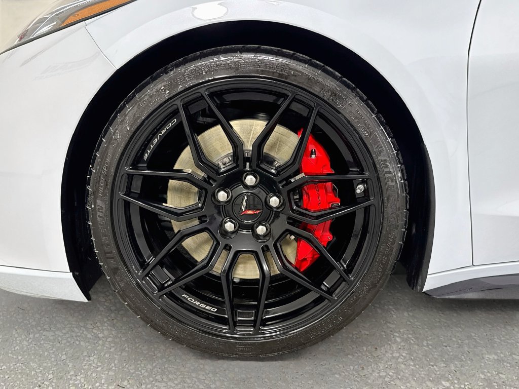 Used 2023 Chevrolet Corvette Z06 RWD image 29