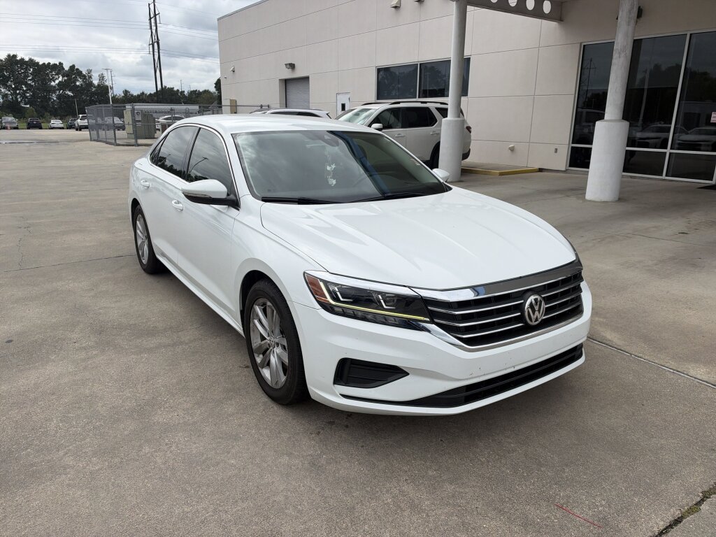 Used 2020 Volkswagen Passat 2.0T SE FWD image 6