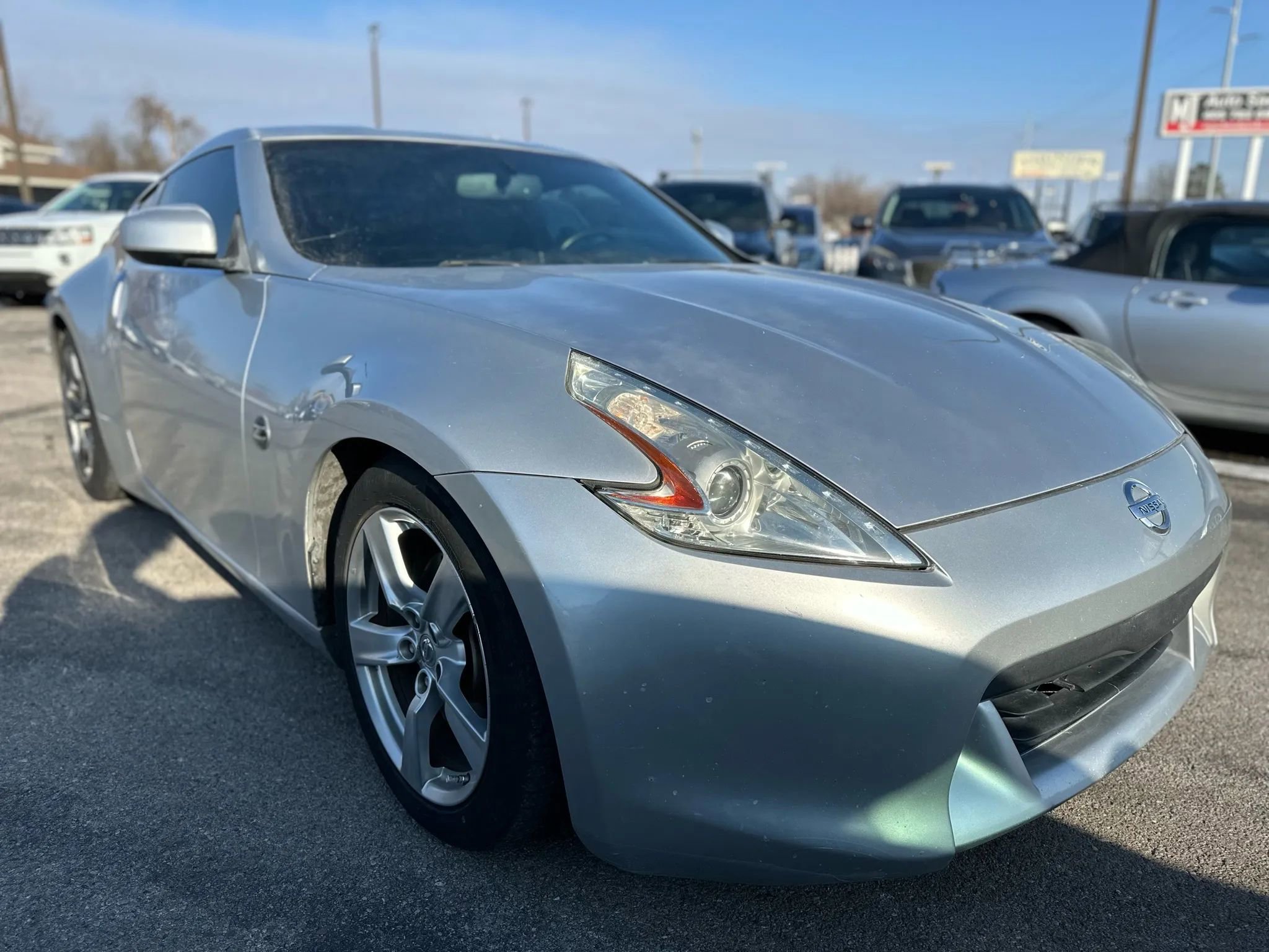 Used 2009 Nissan 370Z Touring image 4