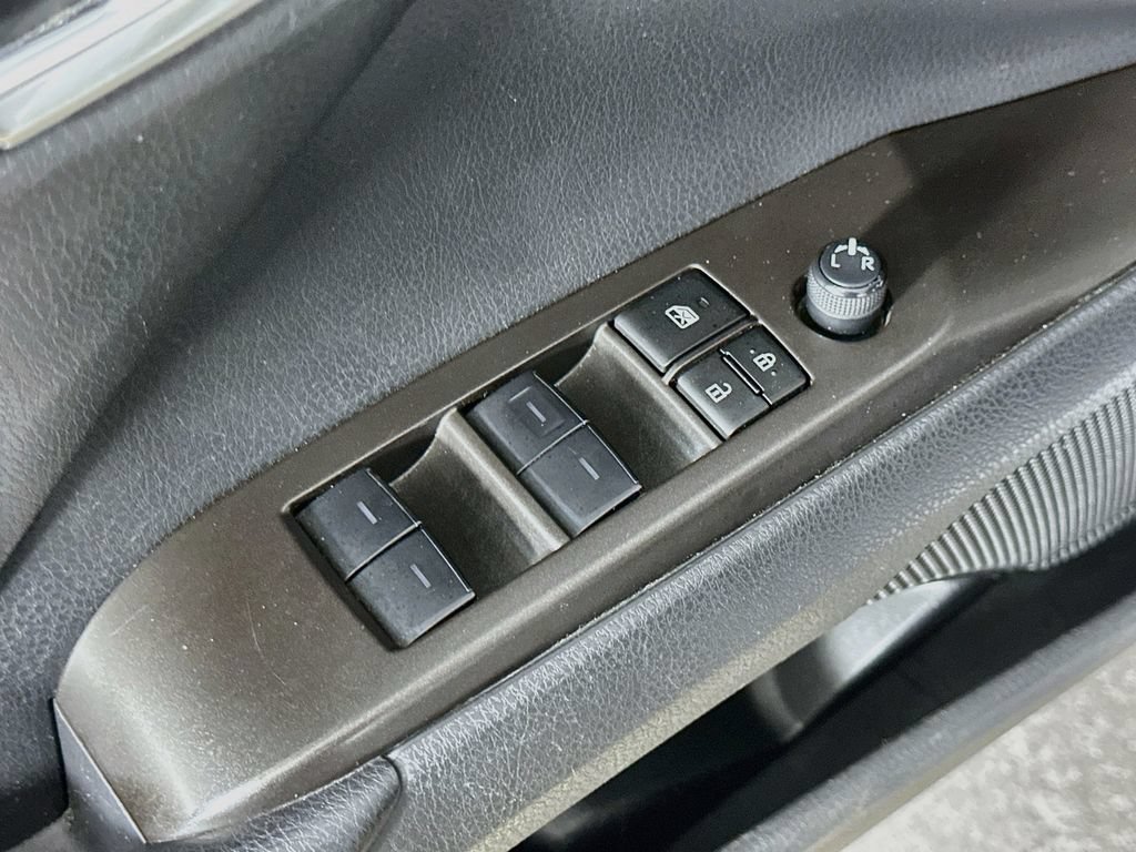 Used 2024 Toyota Camry SE FWD image 22