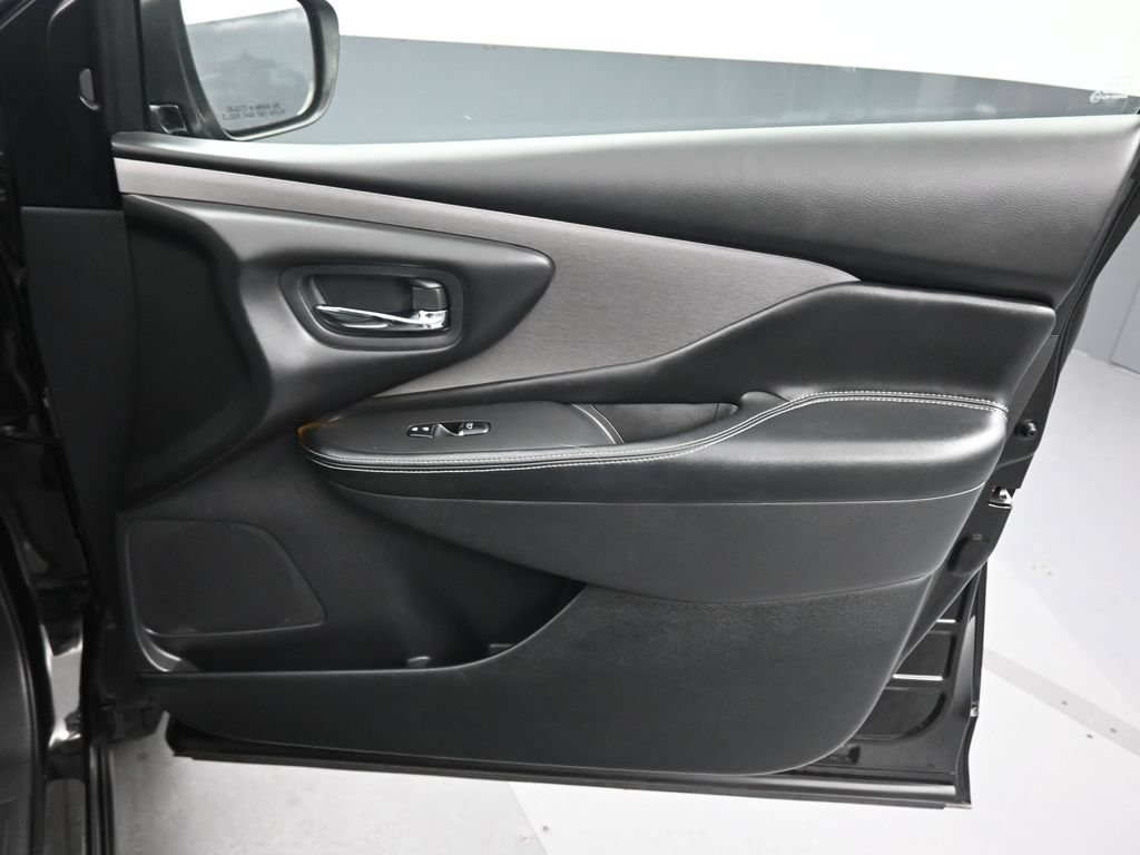 Used 2019 Nissan Murano SL w/ Cargo Package FWD image 39