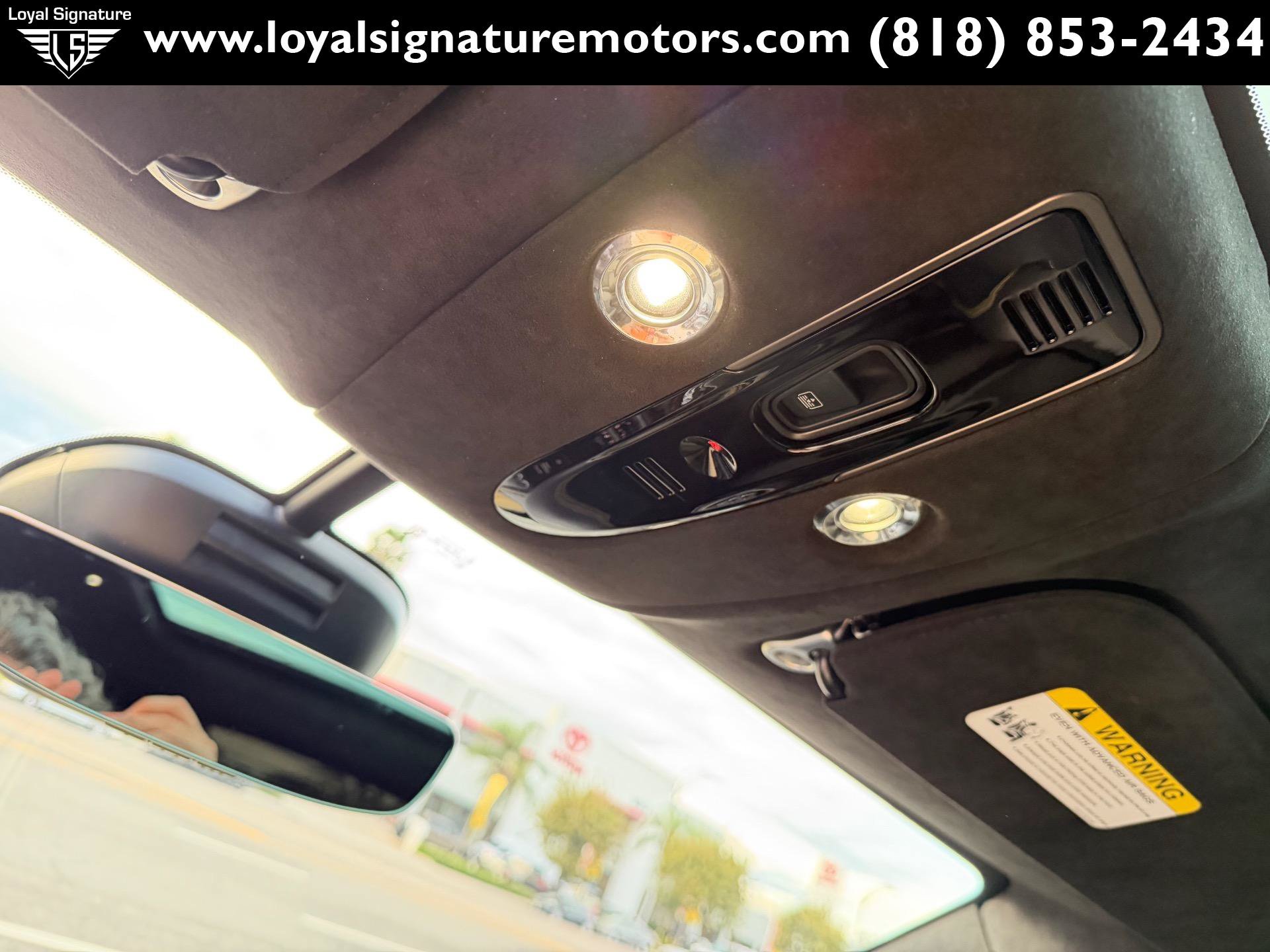 Used 2021 Aston Martin DBX AWD/4WD image 27