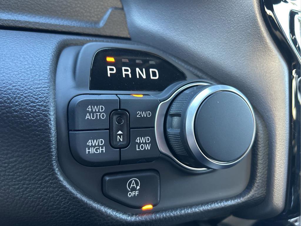 New 2026 RAM 1500 Big Horn AWD/4WD image 30