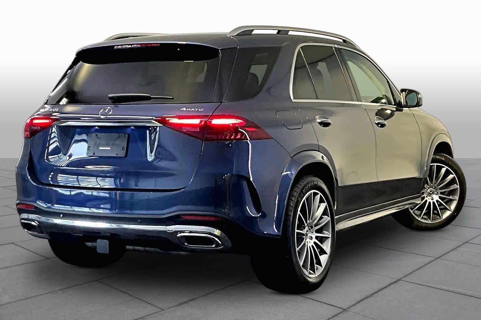 Used 2024 Mercedes-Benz GLE 350 4MATIC image 13