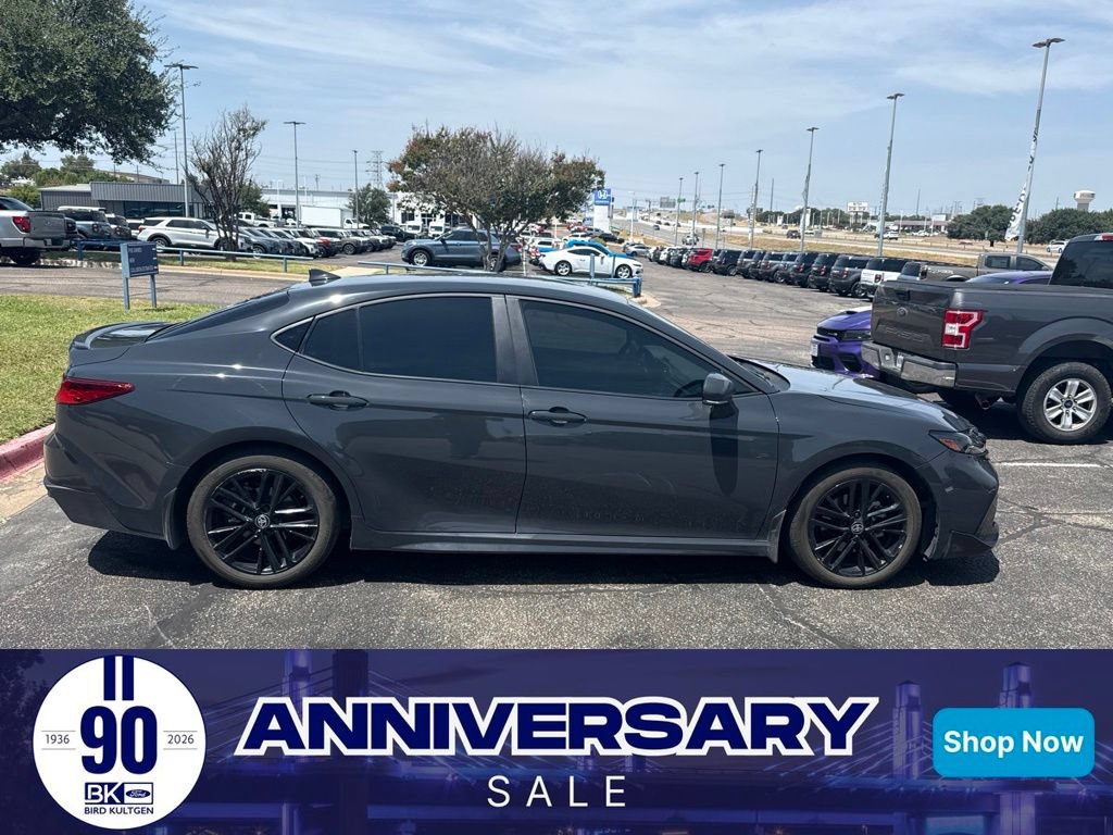 Used 2025 Toyota Camry SE w/ Convenience Package
