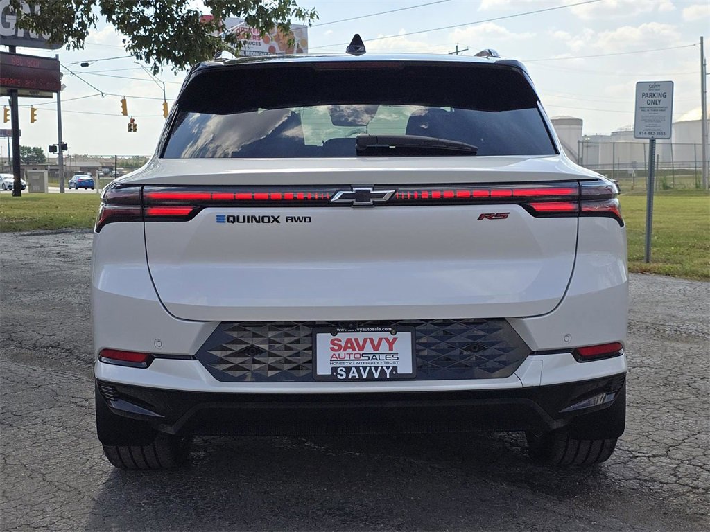 Used 2024 Chevrolet Equinox EV RS w/ LPO, Active Package image 16