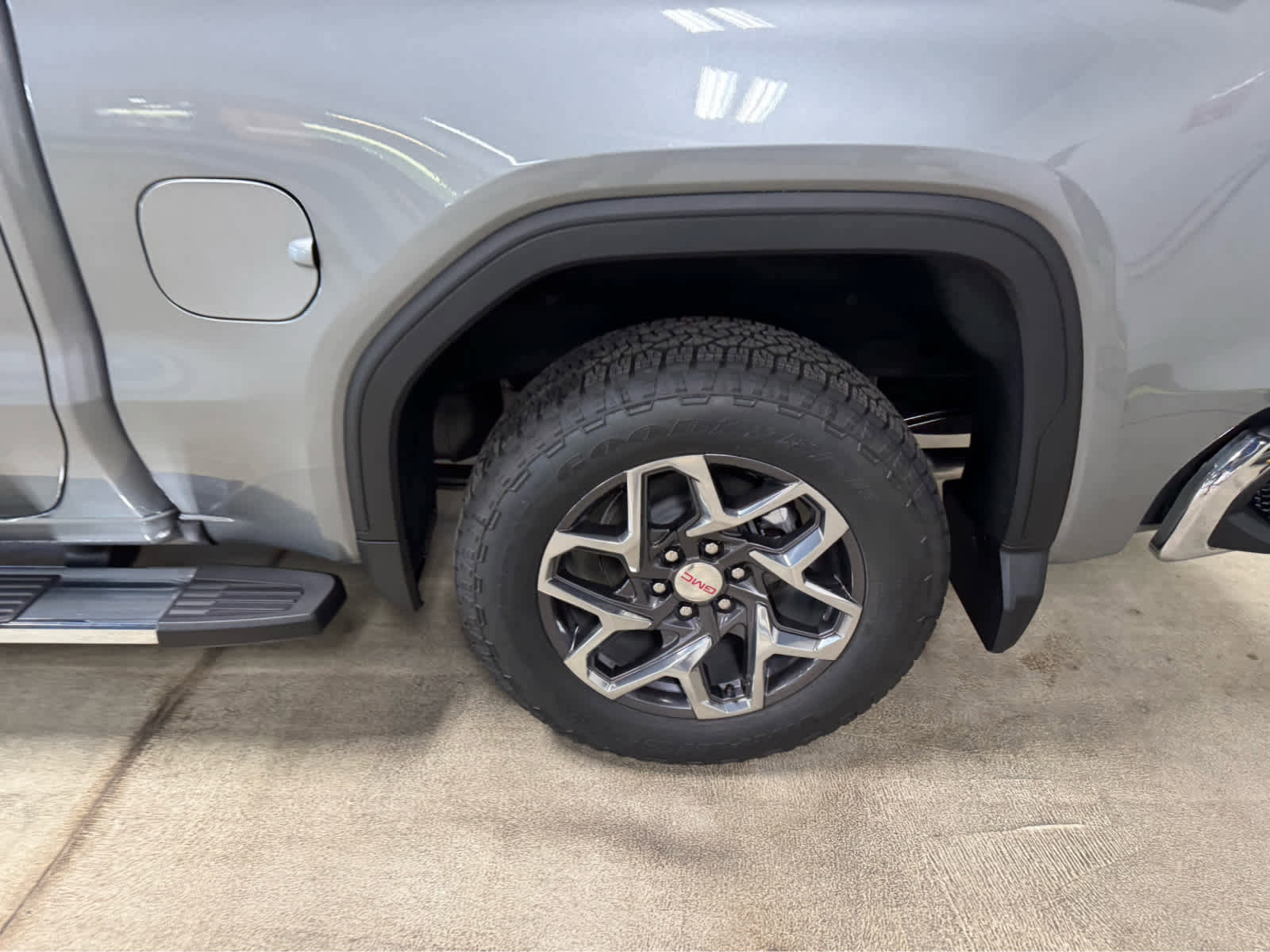 New 2026 GMC Sierra 1500 SLT w/ SLT Premium Plus Package image 9