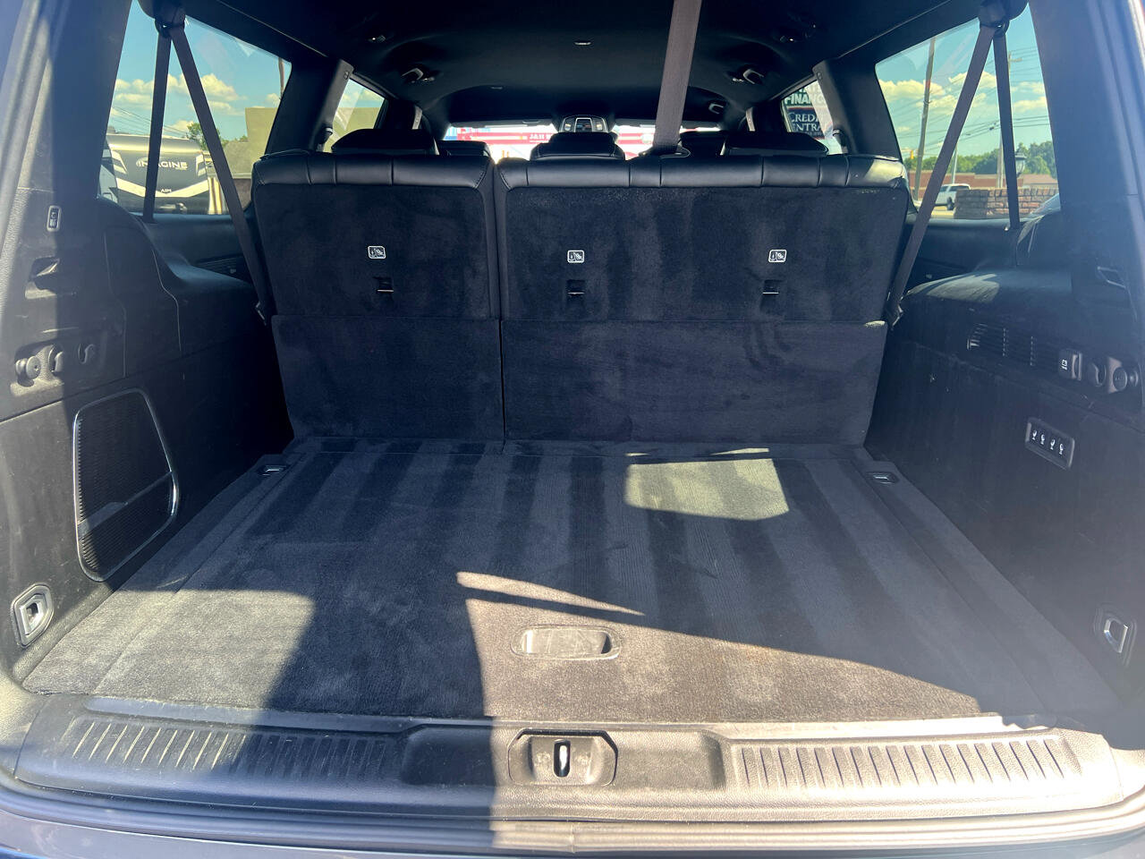 Used 2023 Jeep Wagoneer L Series II image 11