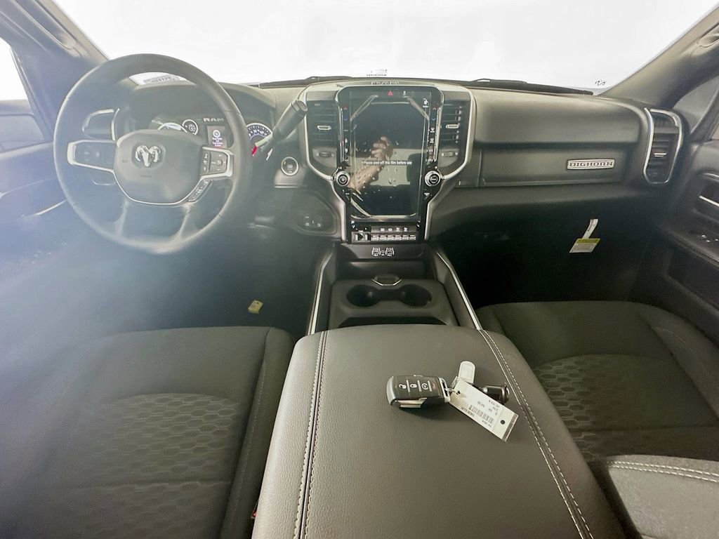 New 2025 RAM 2500 Big Horn AWD/4WD image 9