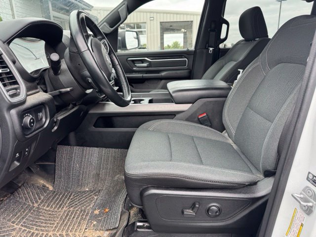 Used 2022 RAM 1500 Big Horn AWD/4WD image 12