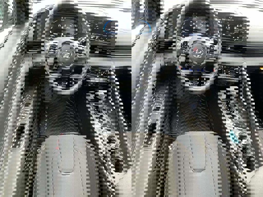 New 2026 Hyundai Elantra Sport image 30