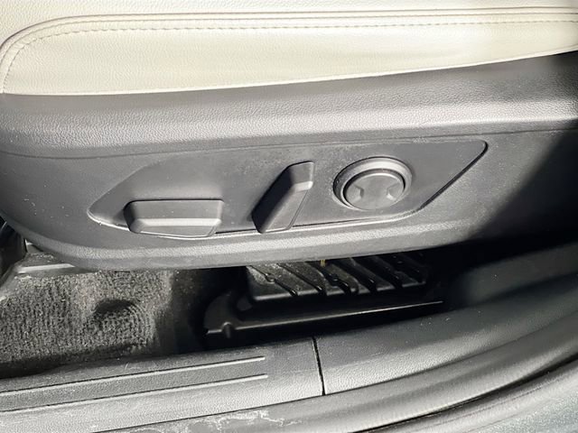 Used 2022 Hyundai Tucson Limited image 13