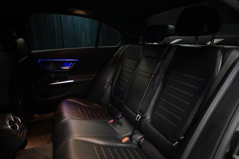 New 2026 Mercedes-Benz C 300 4MATIC Sedan image 13