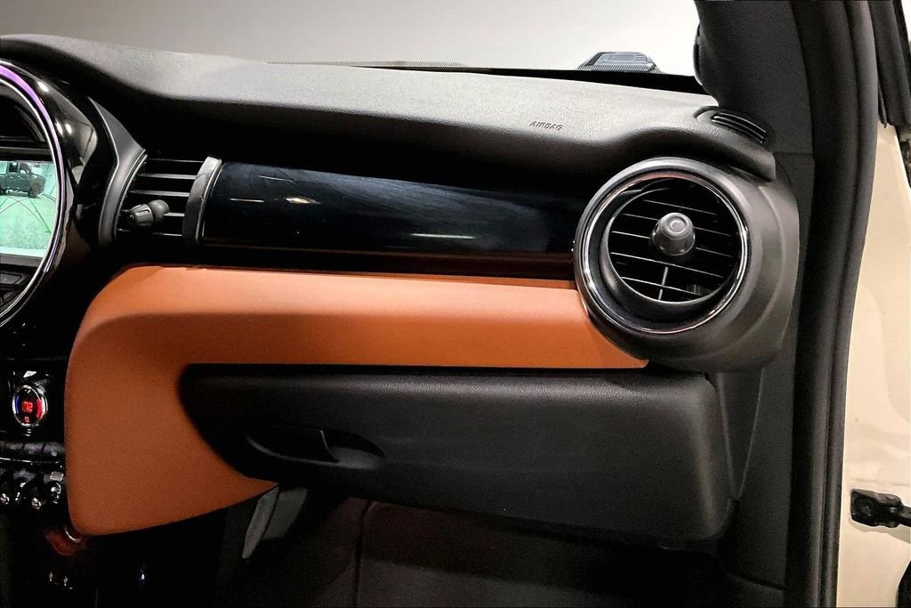 Used 2019 MINI Cooper S w/ Storage Package image 25