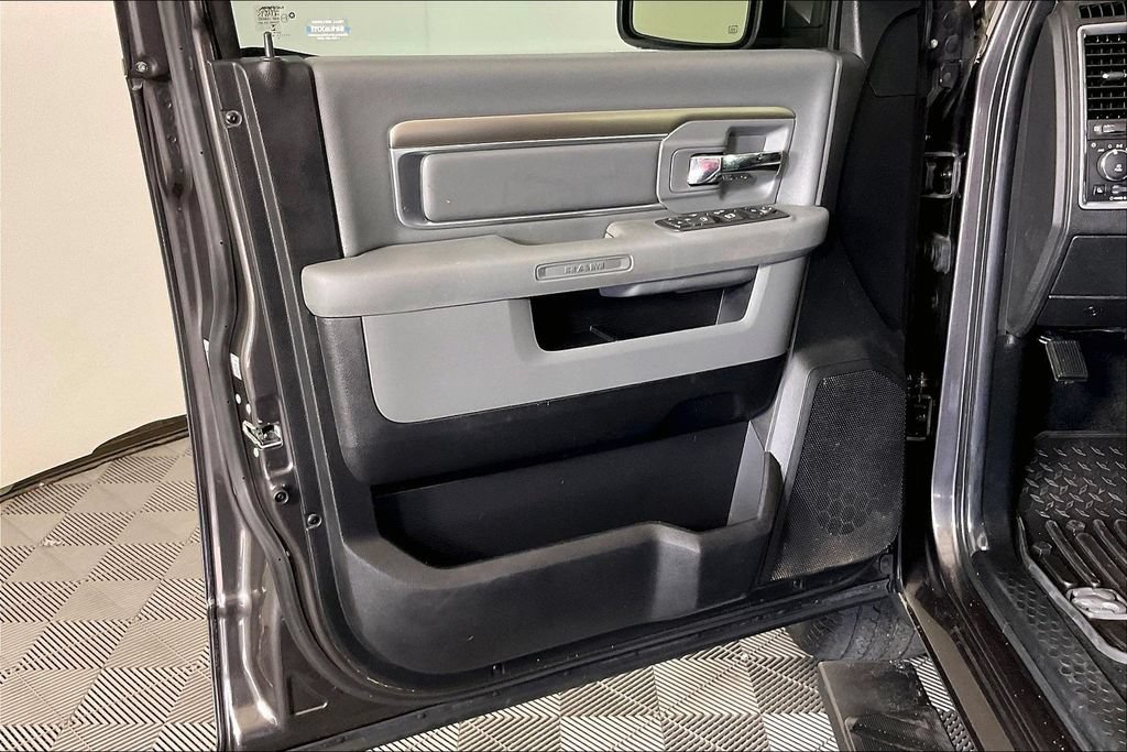 Used 2016 RAM 1500 Lone Star RWD image 22