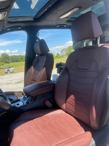 Used 2024 Kia Telluride SX Prestige AWD/4WD image 8