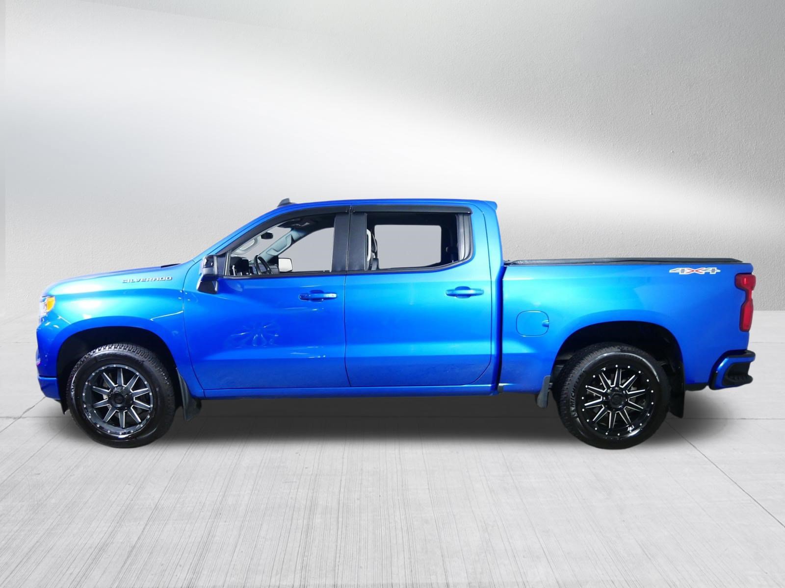 Certified 2023 Chevrolet Silverado 1500 RST w/ Convenience Package II AWD/4WD image 4