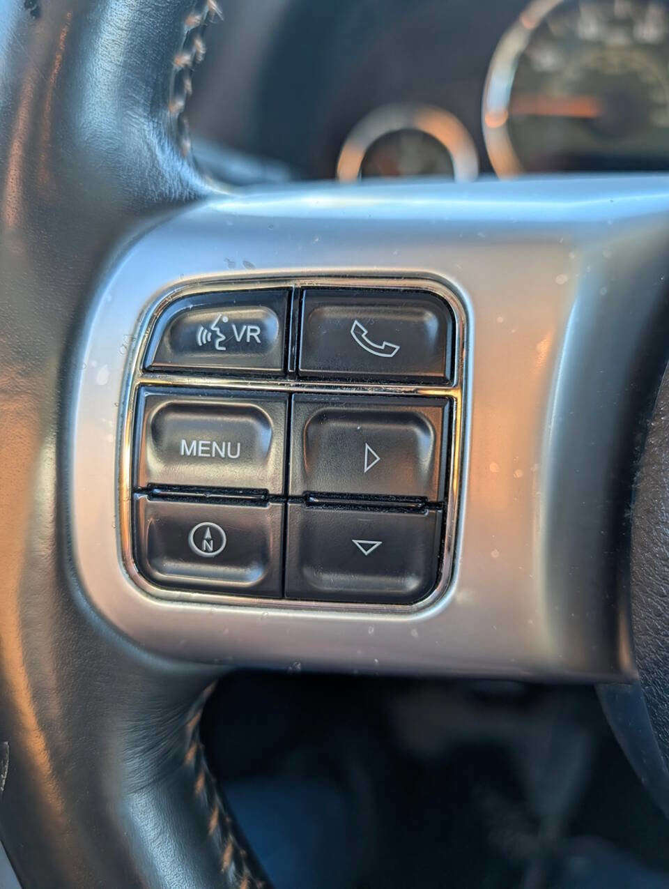 Used 2011 Jeep Wrangler Unlimited 70th Anniversary w/ Connectivity Group image 23