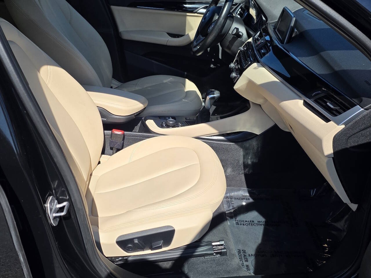Used 2018 BMW X1 xDrive28i AWD/4WD image 12
