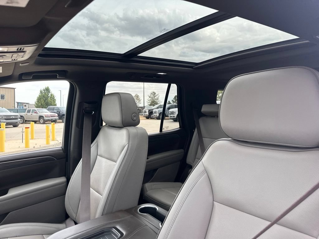 Certified 2022 GMC Yukon SLT AWD/4WD image 15