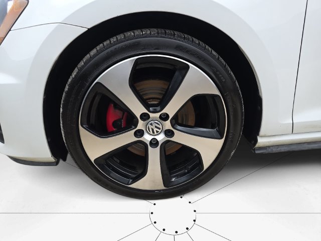Used 2015 Volkswagen GTI SE FWD image 31