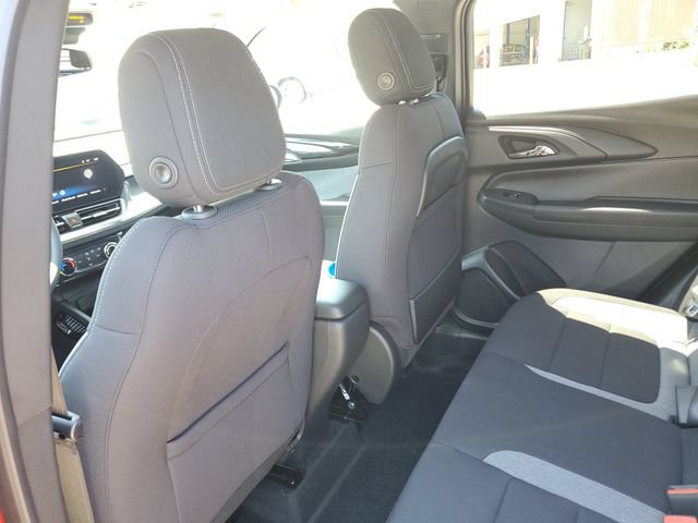 New 2026 Chevrolet TrailBlazer LT w/ Driver Confidence Package FWD image 14