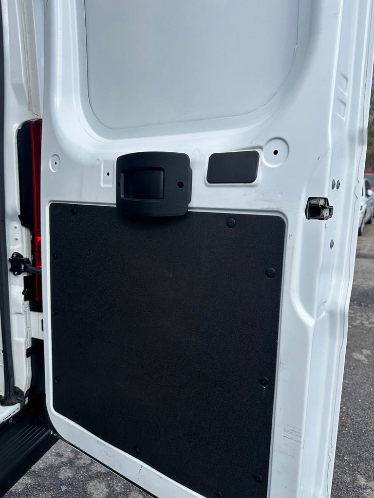 Used 2024 RAM ProMaster 2500 w/ Convenience Group FWD image 21