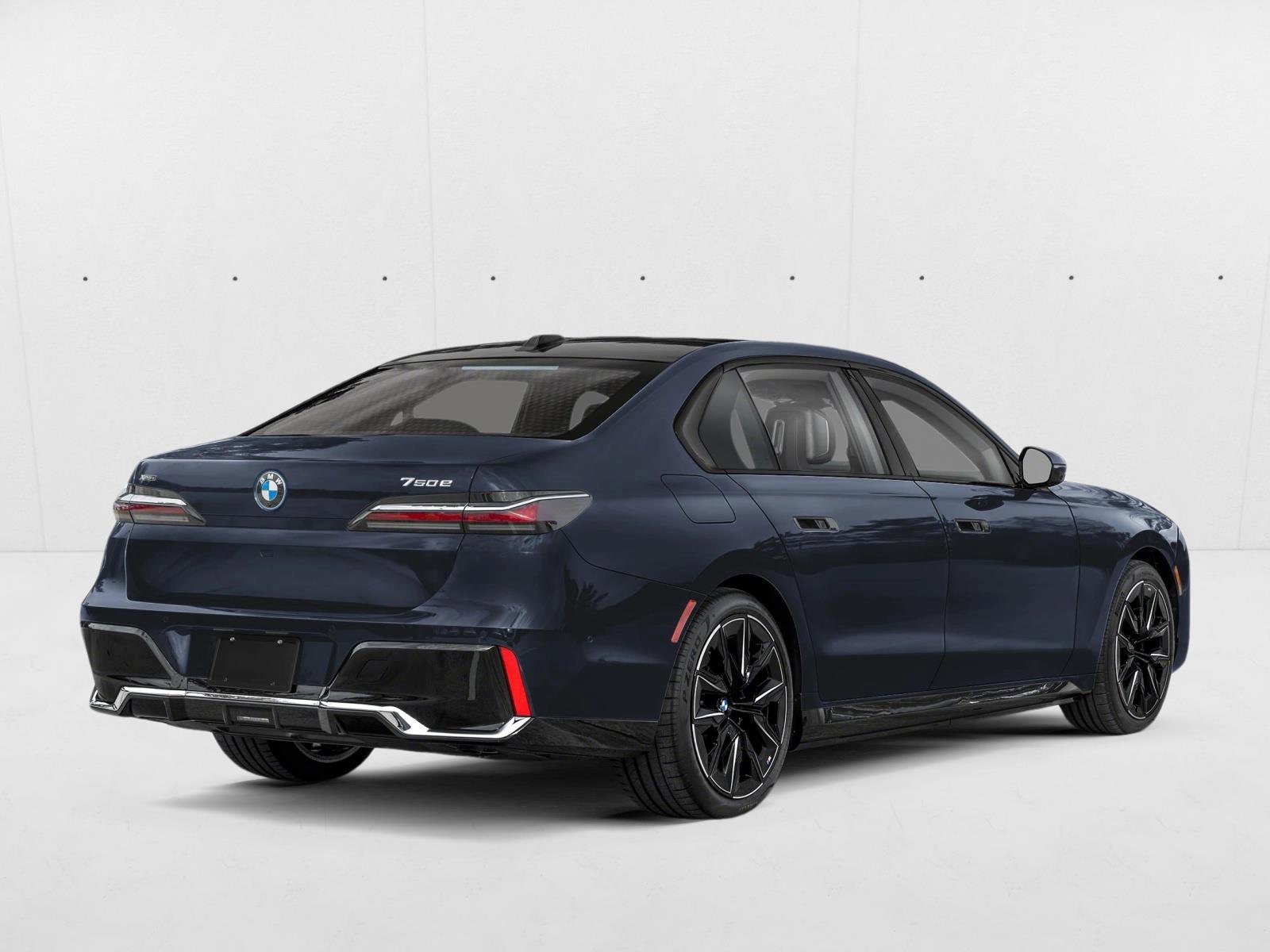 New 2026 BMW 750e xDrive AWD/4WD image 2