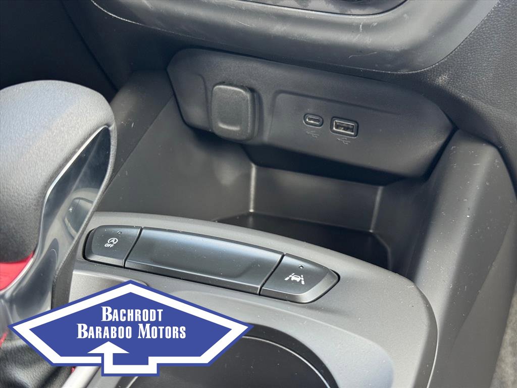 Used 2024 Chevrolet Trax RS w/ Driver Confidence Package image 19